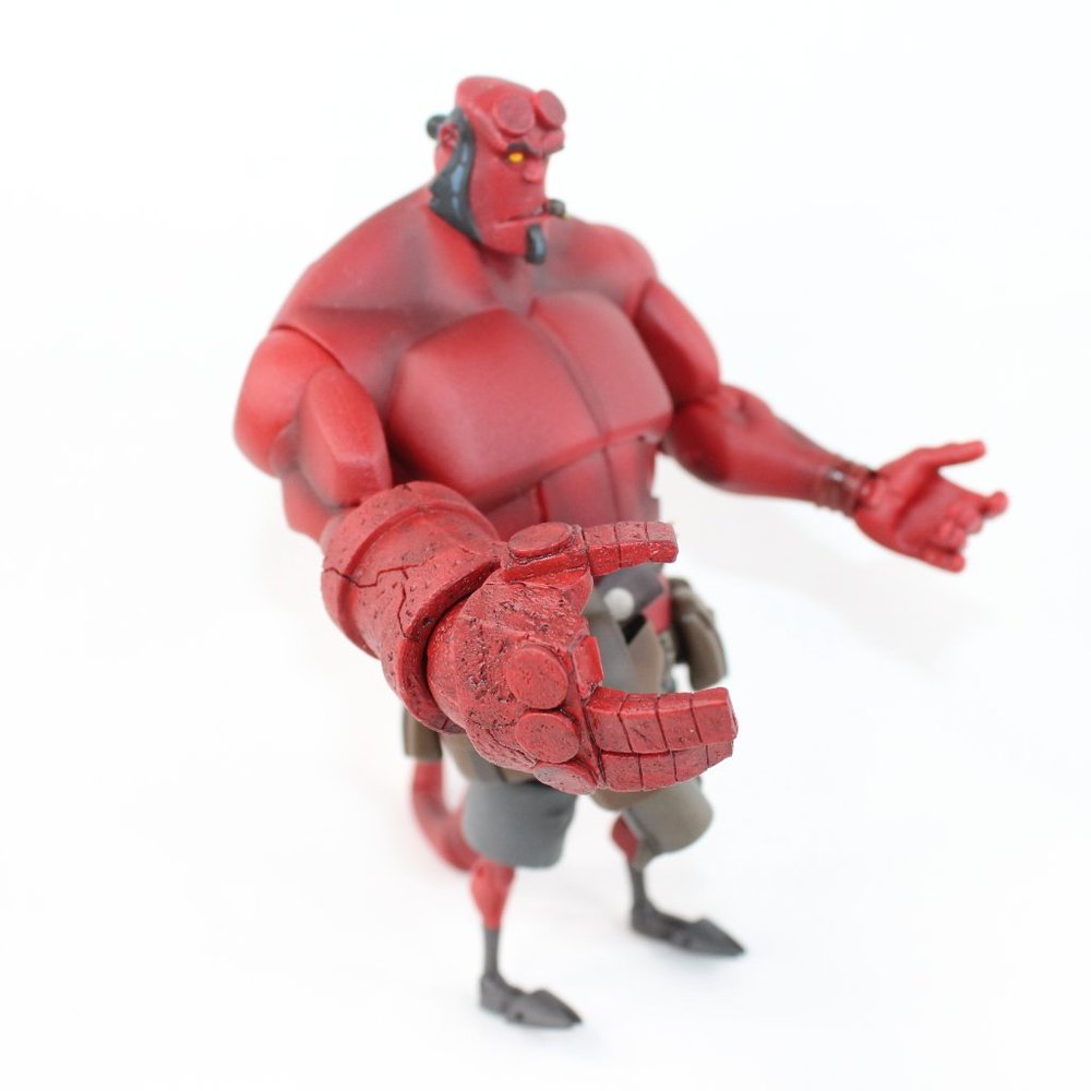 Limited Edition HellBoy Figurine Missing DVD Blood - Picture 3 of 10